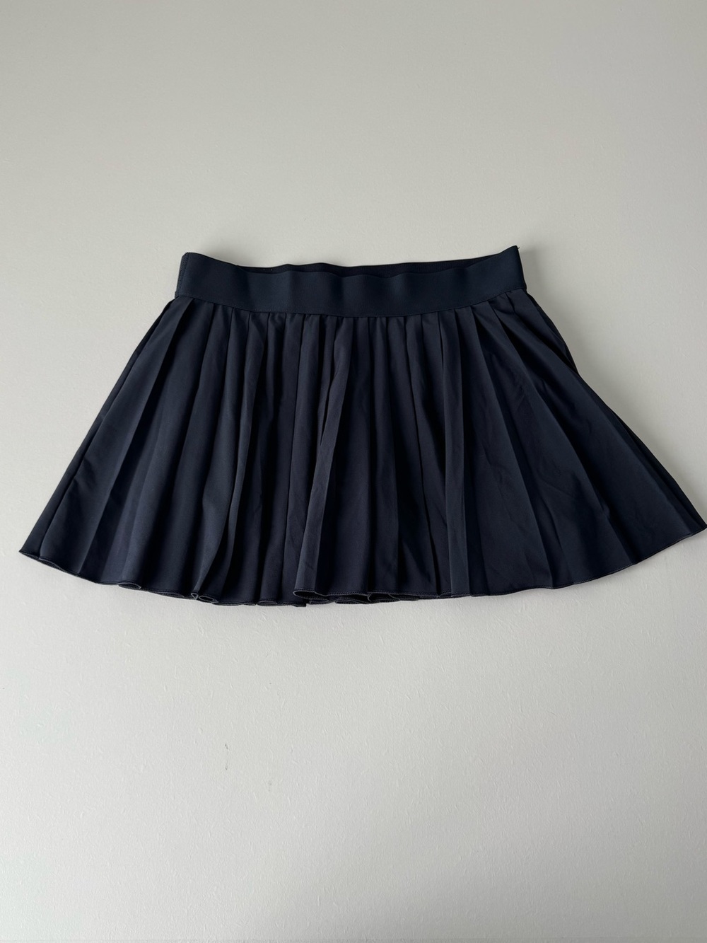 Tna Aritzia Mini Tennis Skirt